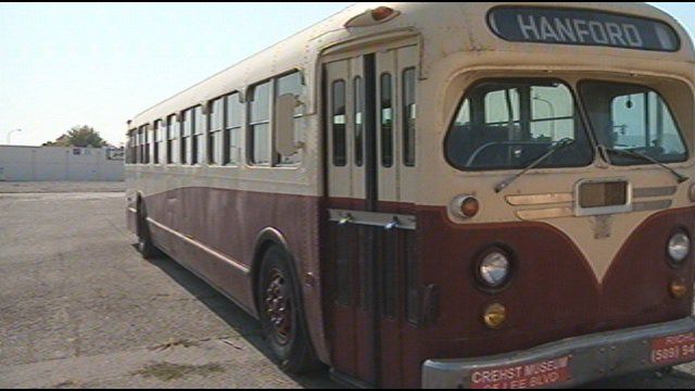 1950's Hanford bus up for sale NBC Right Now/KNDO/KNDU